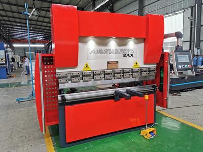 Pressa piegatrice Augusta 50/1500 Synchro