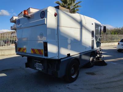 Spazzatrice stradale Ravo 540 - Foto 3