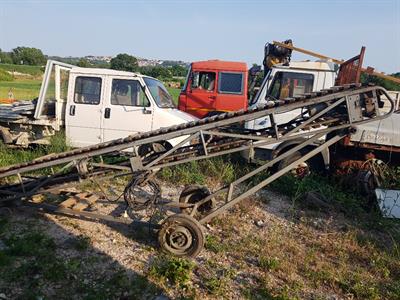 MONTA SACCHI NASTRO TRASPORTATORE