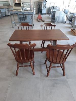 Tavolo e Sedie Stile Old America