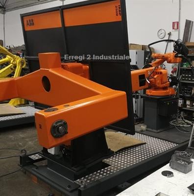 Isola robot ABB saldatura mig mag con tavola orbitale
