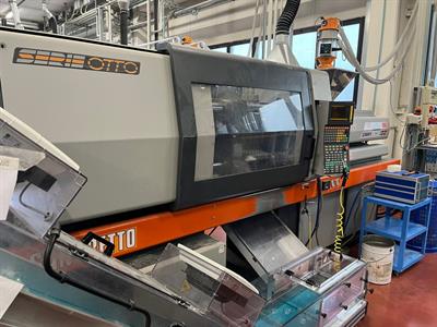Sandretto Serie 8, 100 Ton, usato