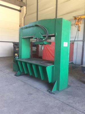 Pressa idraulica 250 Ton con pistone mobile - Foto 2