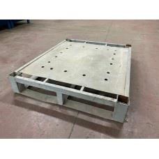 PEDANA O PALLET METAALLICO USATO