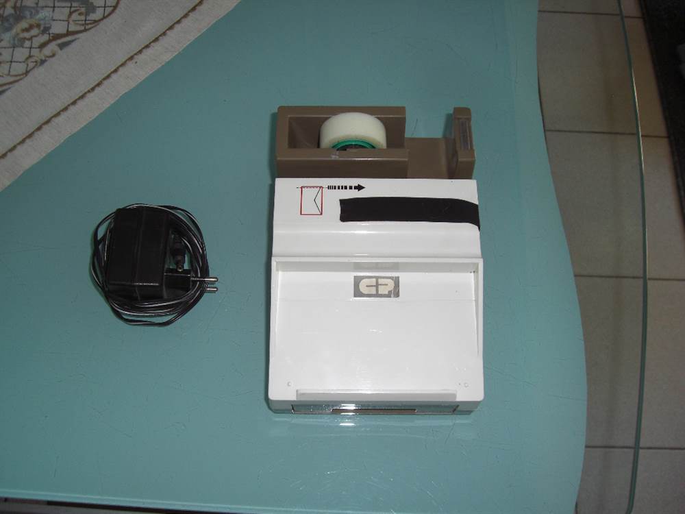 Desktop device dispositivo scrivania multifunzione ottimo, come nuovo