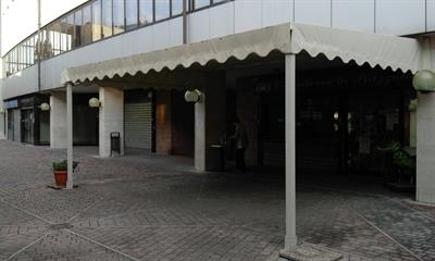 Arredamento bar, tipo rattan, marca Italvetro, colore grigio, come nuovo - Foto 5