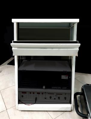 Carrello elettrificato a 3 piani