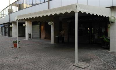 Arredamento bar, tipo rattan, marca Italvetro, colore grigio, come nuovo - Foto 6