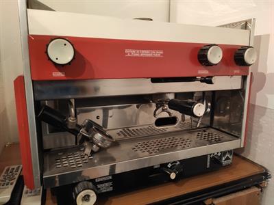 Macchina da caffè Faema 64 a un gruppo