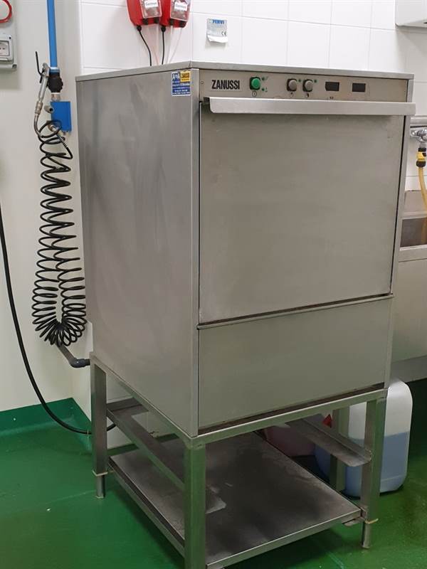Lavastoviglie Lavaoggetti professionali