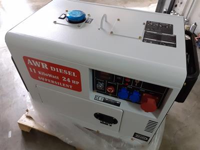 Gruppo elettrogeno generatore corrente 12 kw gasolio nuovo